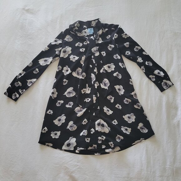 Flowy Black/White CeCe Stunner - Picture 2 of 11